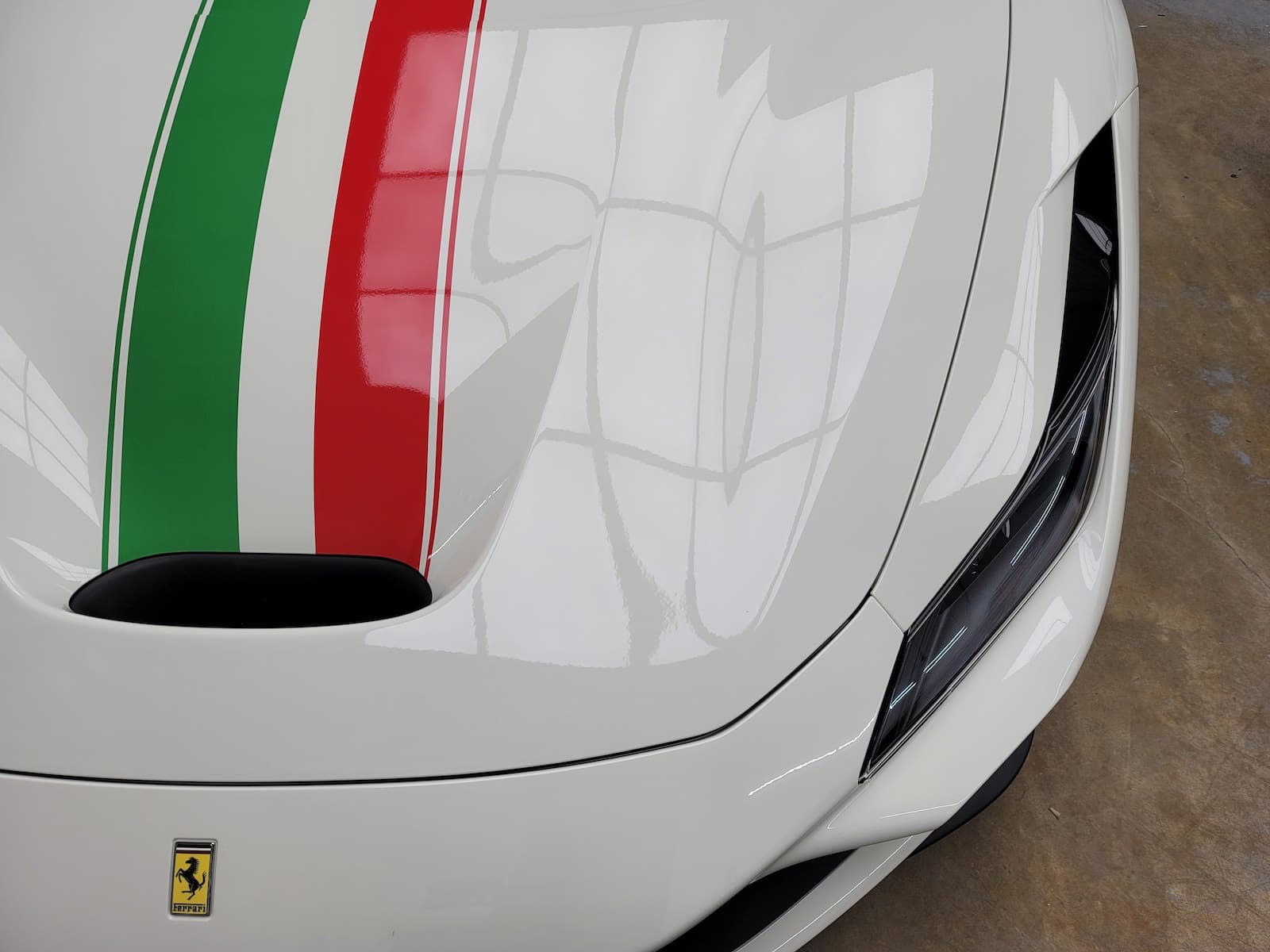 Vehicle wrap on a Ferrari